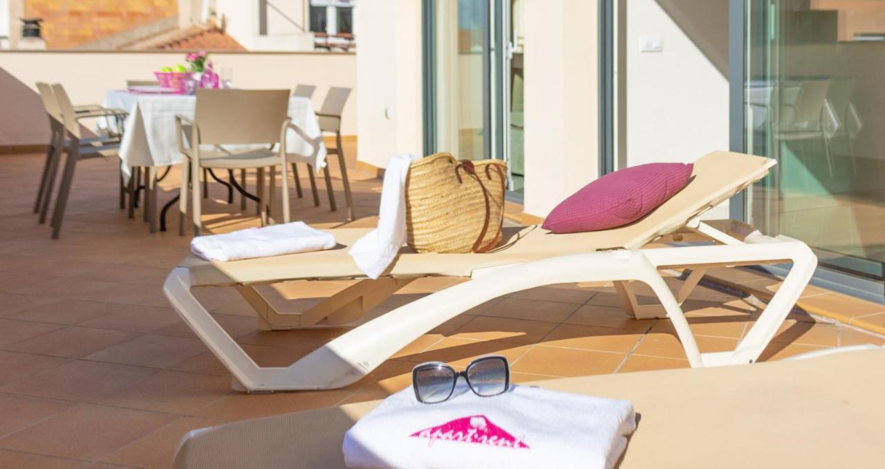 Apart-Rent Apartamento Francesc Macià Ático Rosas Exterior foto